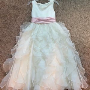 Little girl flower girl dress size 5/6